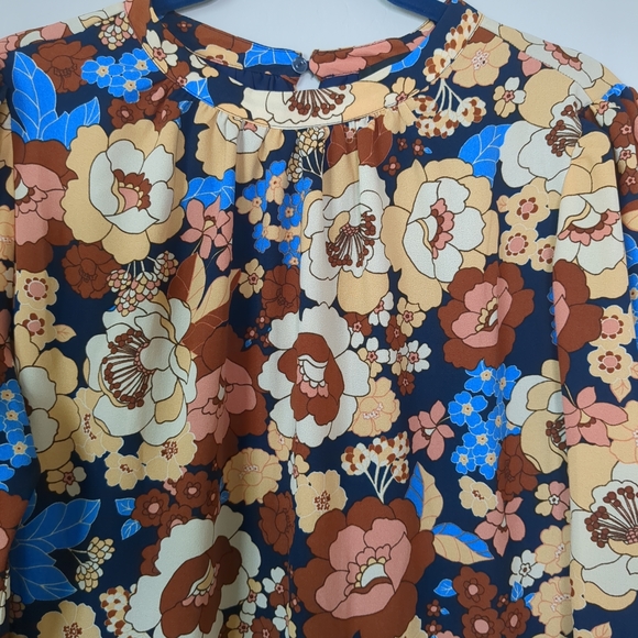 SUGARLIPS Womens Dress Floral Multicolor Bell Flare Sleeves - Picture 8 of 11